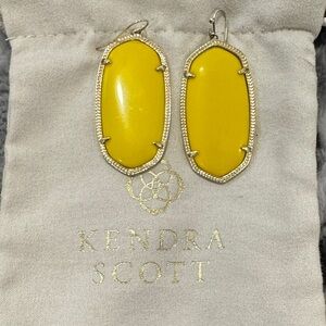 Kendra Scott Daniella Vibrant Yellow Earrings with Gold Accents